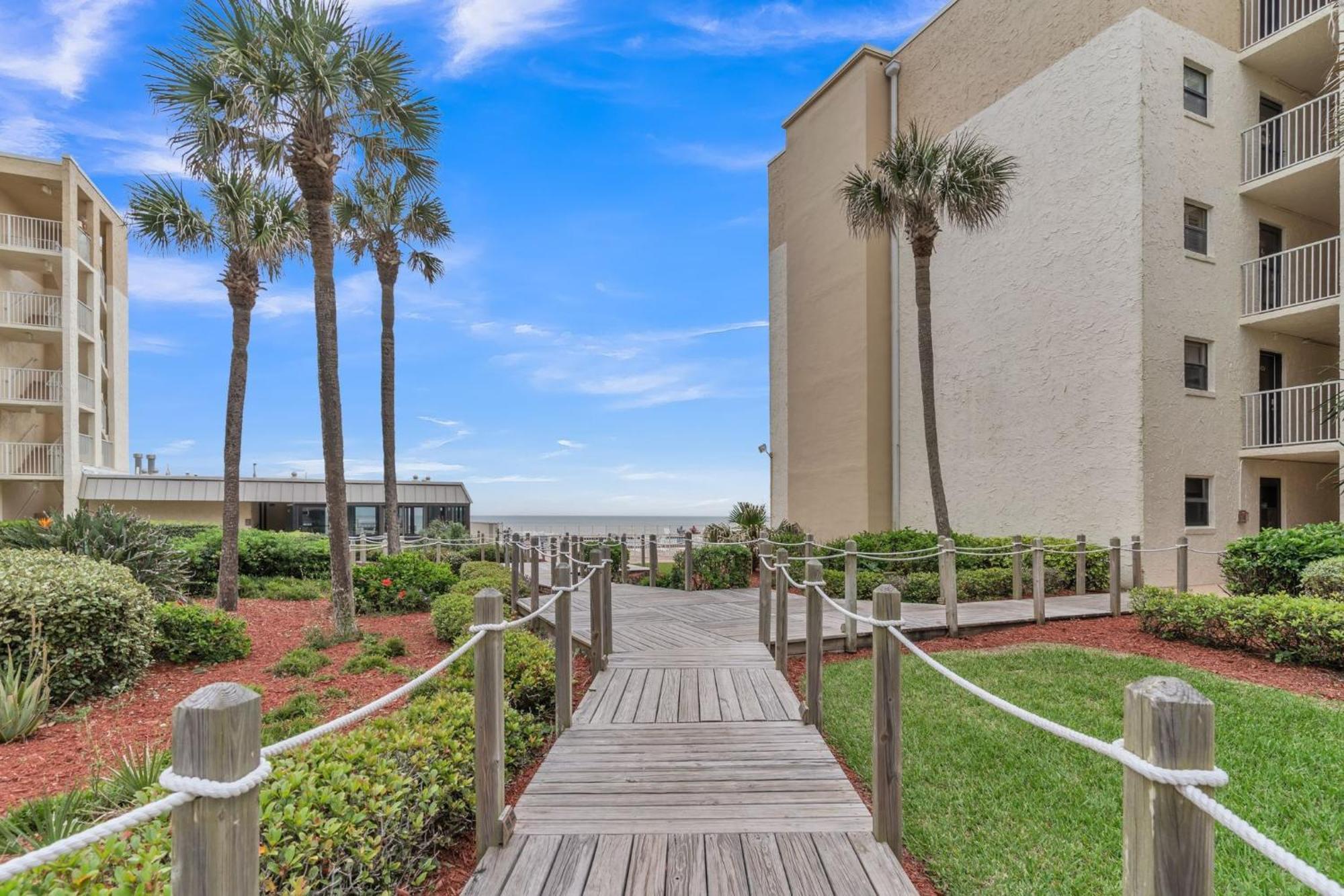 Cute 1Br Condo Directly On Beach Condo New Smyrna Beach Exterior photo